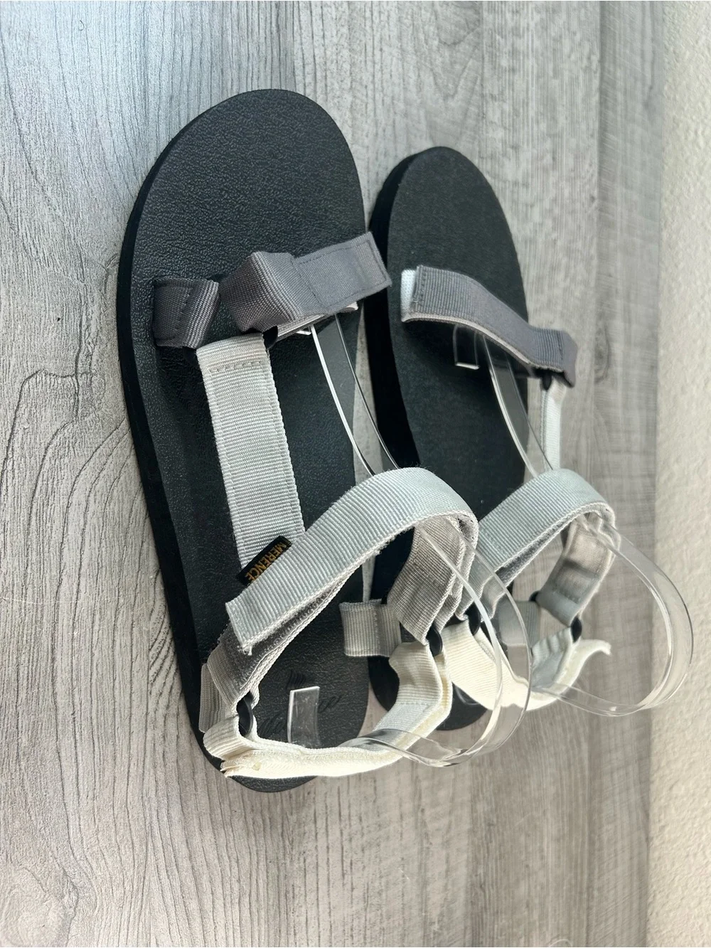 Merence Gray and Light Gray Men’s Size 12/46 Adjustable Strap Sandals Sport